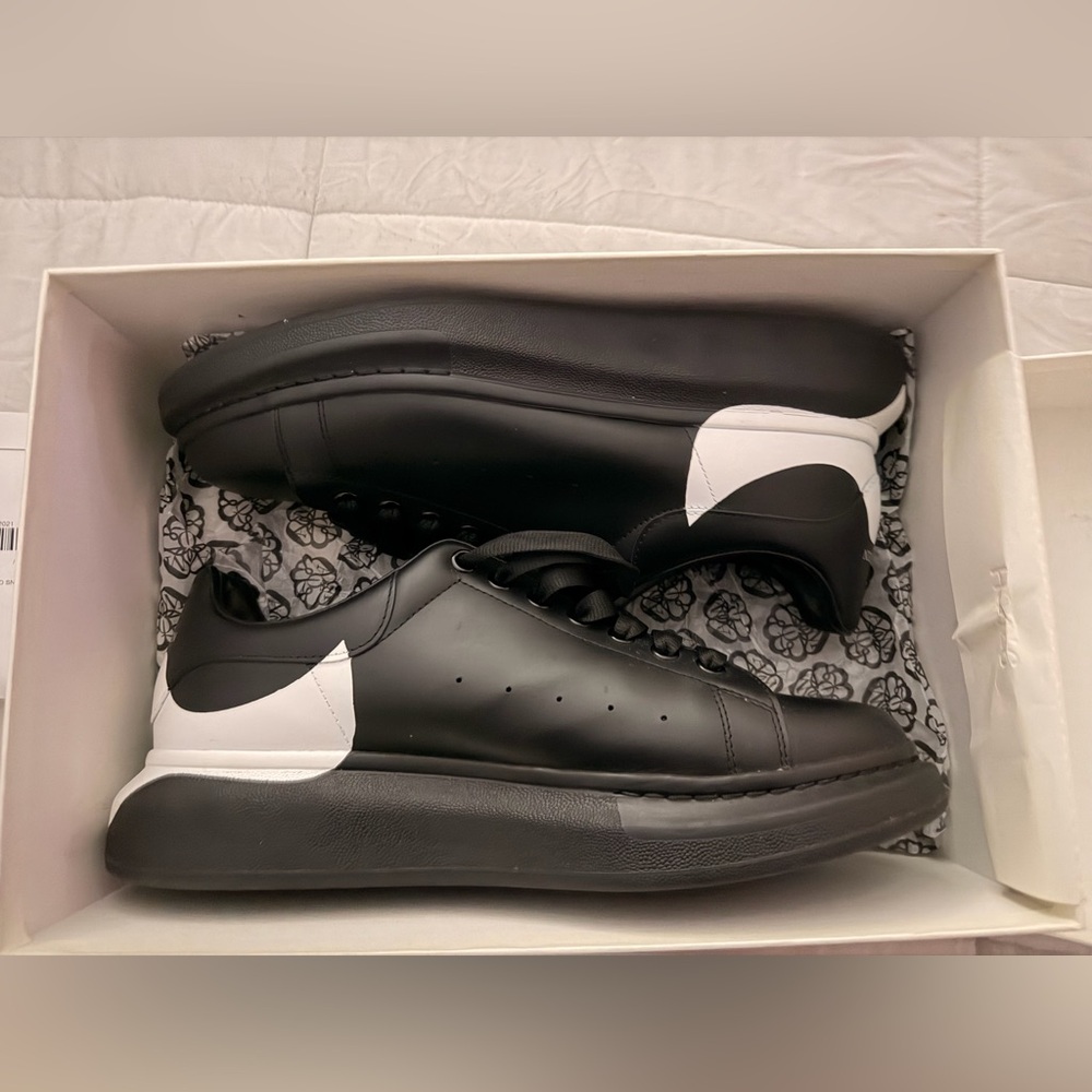 AUTHENTIC Alexander McQueen Black Leather Sneakers with White Heel Detail